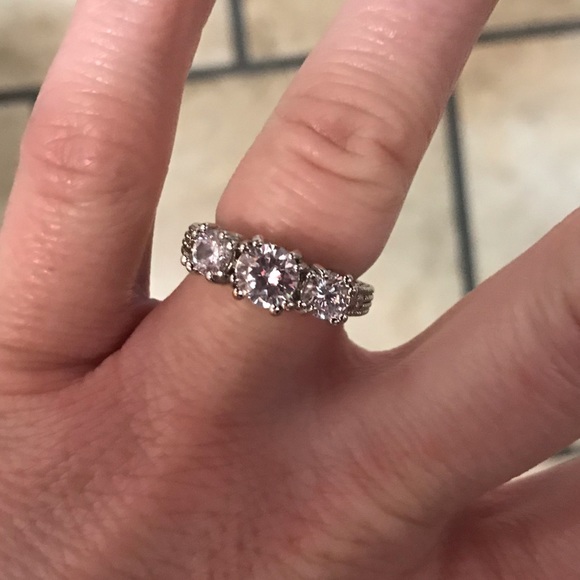 CZ Rings NWOT - Picture 2 of 3